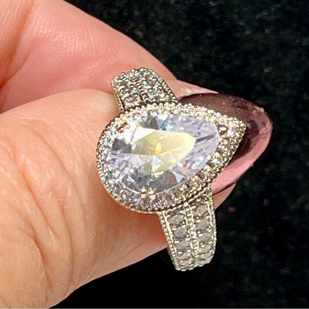 Ladies pear shaped evening ring in sterling